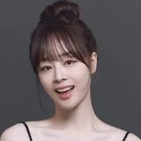 Diễn viên Lê Y Man