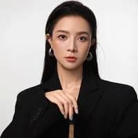 Diễn viên Đàm Nghĩa Nhiên (谭义然)
