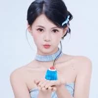 Diễn viên Phó Giới Khê (傅介溪)
