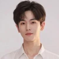 Diễn viên Lý Nhược Tuân (李若洵)