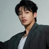 Diễn viên 浩然