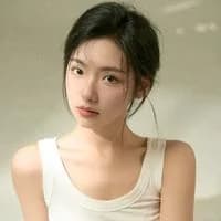 Diễn viên Vương Vân Vân