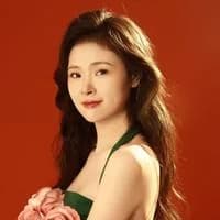 Diễn viên Chu Lộ