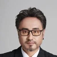 Diễn viên 夏伊吉
