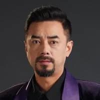 Diễn viên Hạ Vĩ Cường