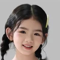 Diễn viên 应欣悦