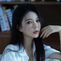 Diễn viên 田洢菲