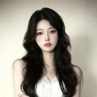 Diễn viên Kiều Lộ