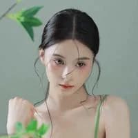 Diễn viên Mạnh Na