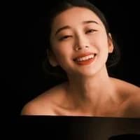 Diễn viên 祁忆