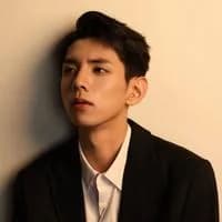 Diễn viên 王年将成