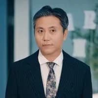 Diễn viên Vạn Vạn (万万)